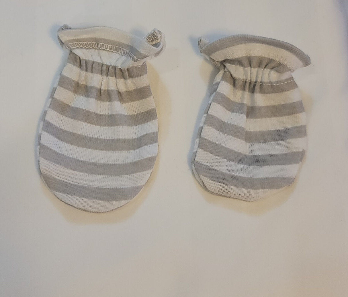 Baby Mittens: Newborn No-Scratch Gloves, Stay-On Elastic Cuff