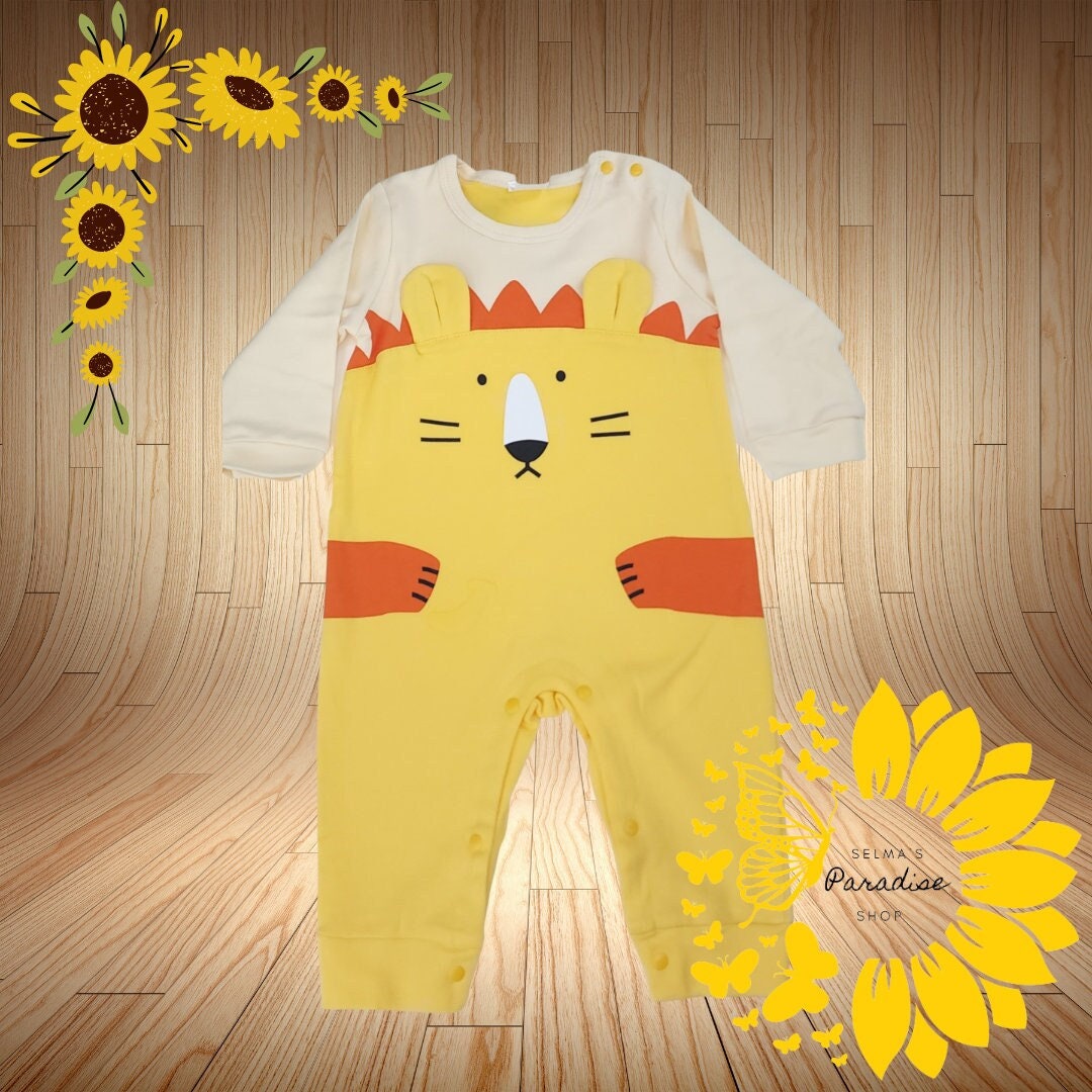 Vintage Style Cotton Baby Romper: Unisex Long Sleeve Pajamas
