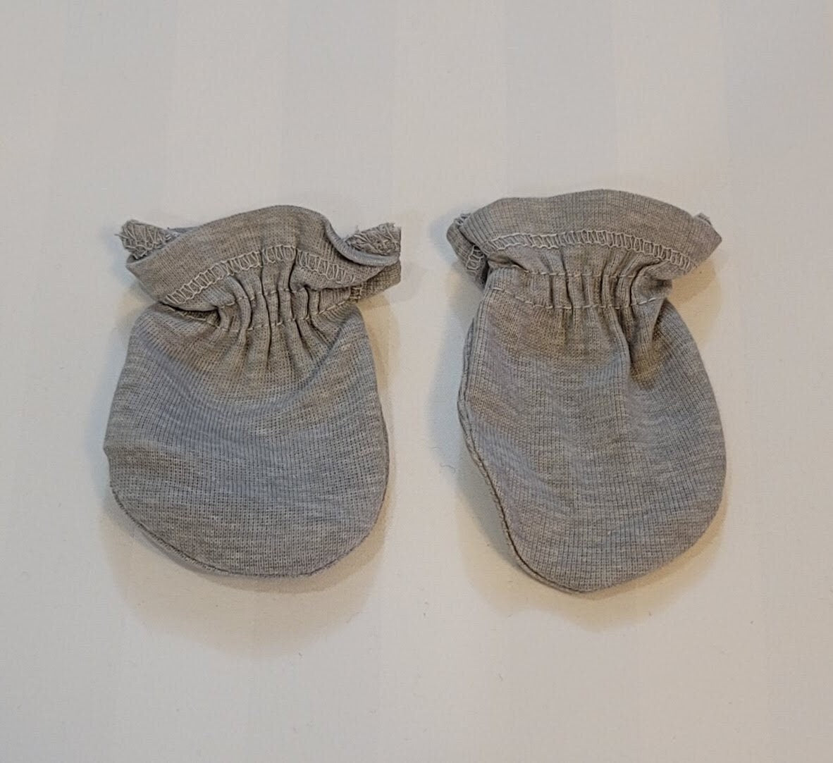 Baby Mittens: Newborn No-Scratch Gloves, Stay-On Elastic Cuff