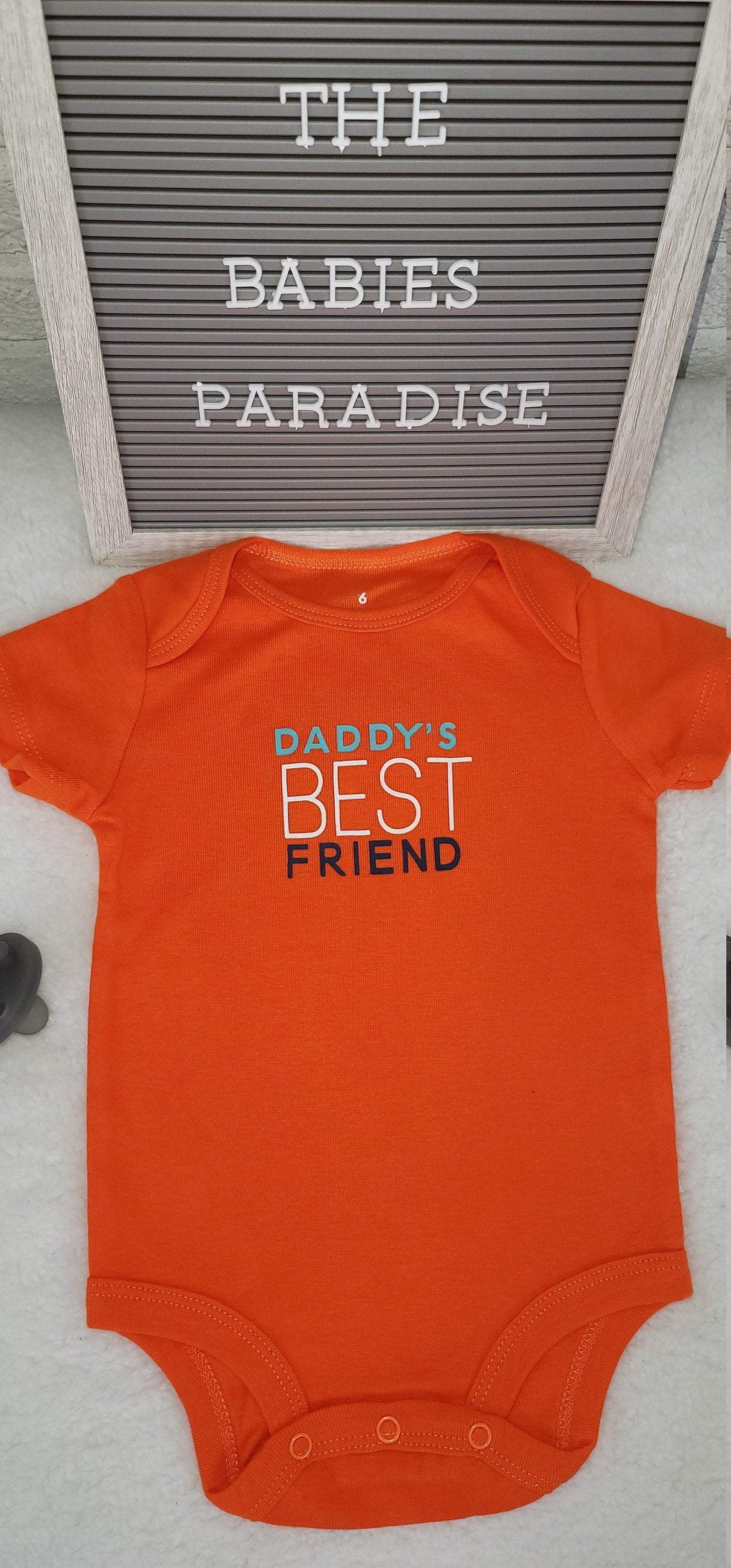 Daddy&#39;s Best Friends Design Onesie